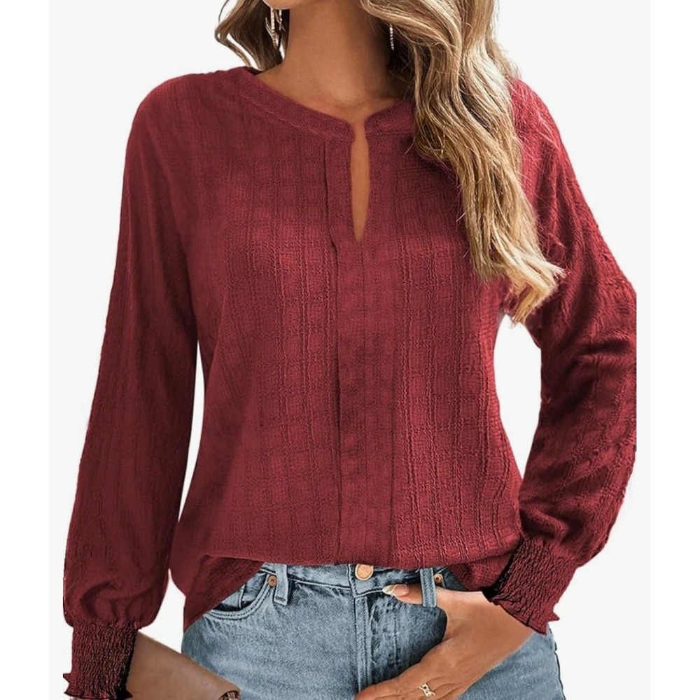 Dokotoo Long Sleeve Blouse‎ Womens Small Red Textured Split V-Neck Smocked Cuff
